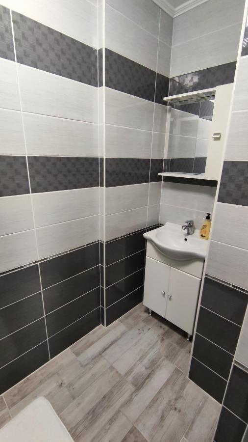 Freedom-Fehervar Apartman Székesfehérvár Exteriér fotografie