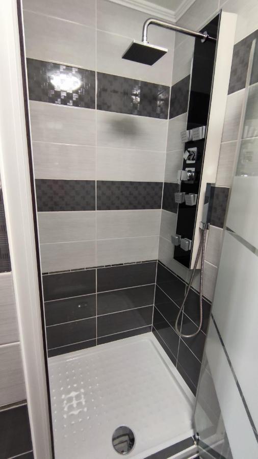 Freedom-Fehervar Apartman Székesfehérvár Exteriér fotografie